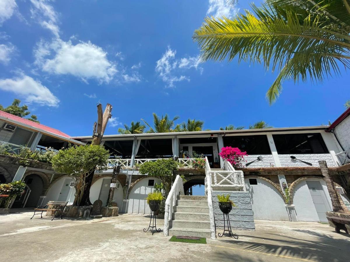 Sunbloom Beachfront Hotel And Restaurant Zambales Sinabacan Exterior foto